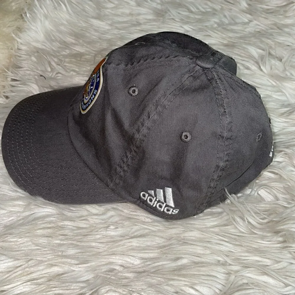 Adidas Hat Youth NBA golden State champions  2017 finals Baseball cap Gray‎